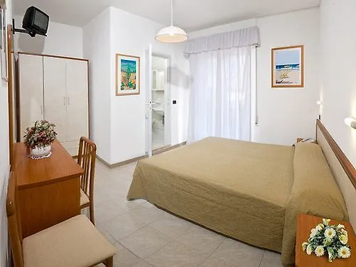 **  Hotel Morena Riccione Centrale Italia